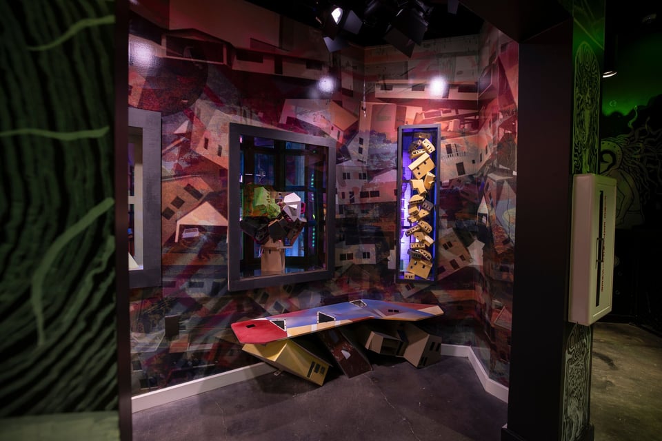 Houses of Eternal Return 1