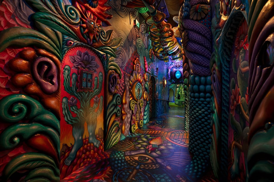 Temple of a Thousand Stories 1