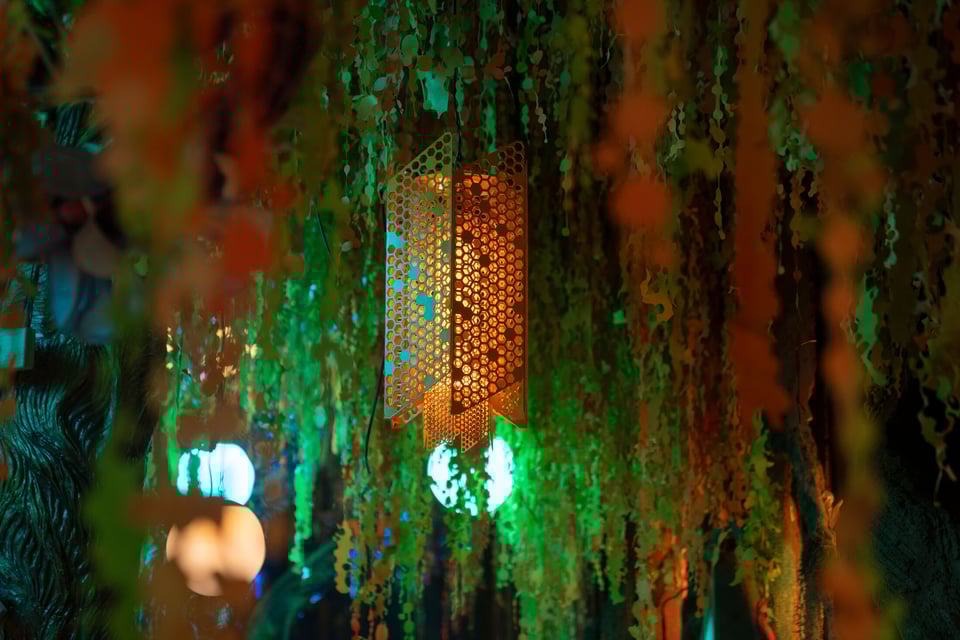 B-hive 1