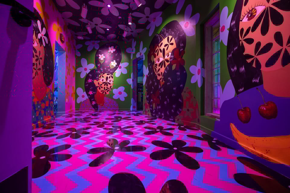 Flower Face Room 2
